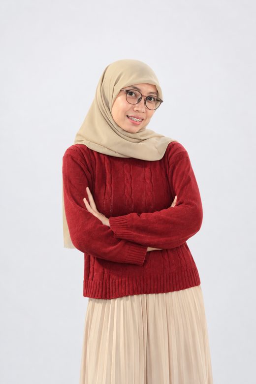Ms. Vika, pengajar Fun English